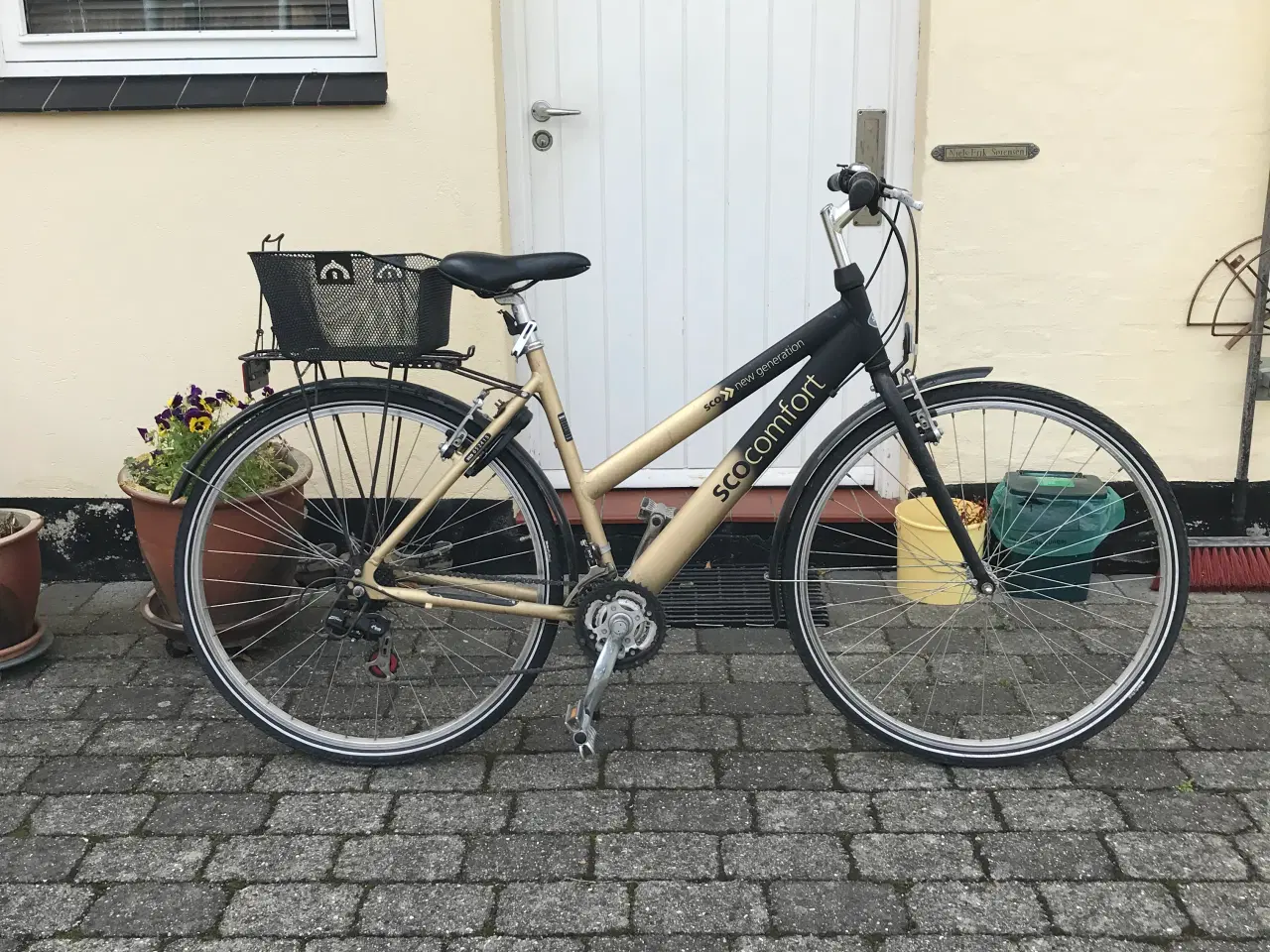 Billede 1 - Damecykel med udvendig gear
