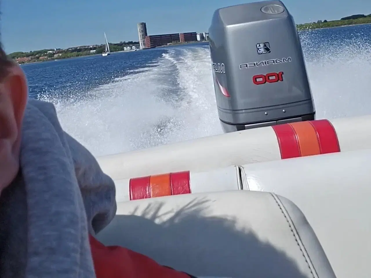 Billede 4 - Speedbåd med 100hk og bådtrailer