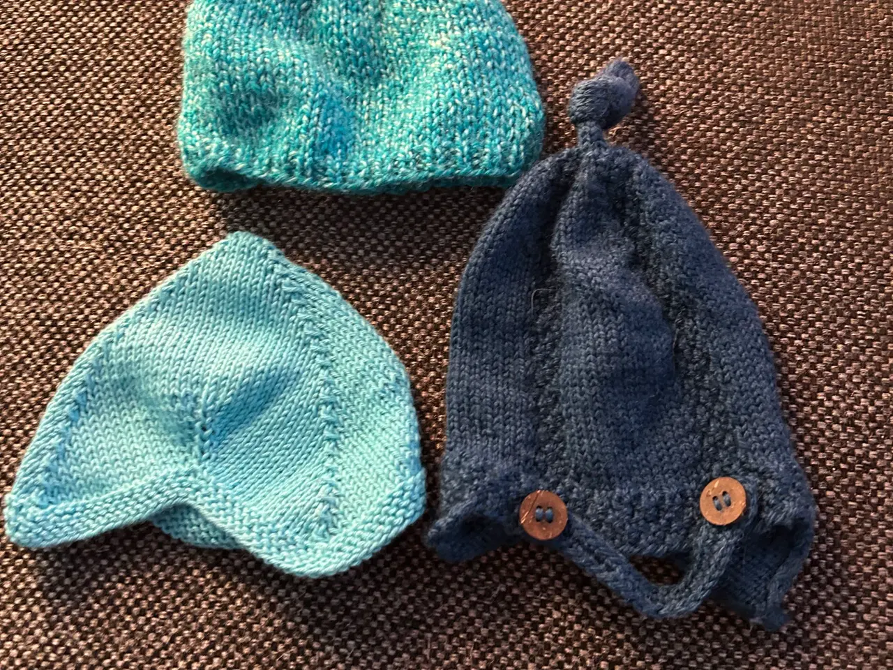 Billede 1 - Babyhue-strikke hue 👏🏻