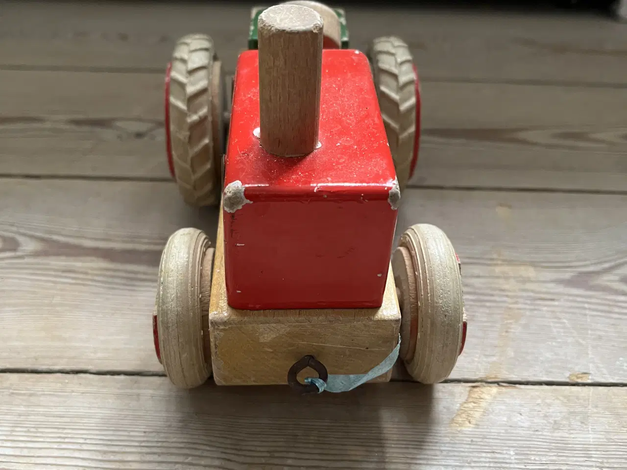 Billede 2 - Træ traktor med patina