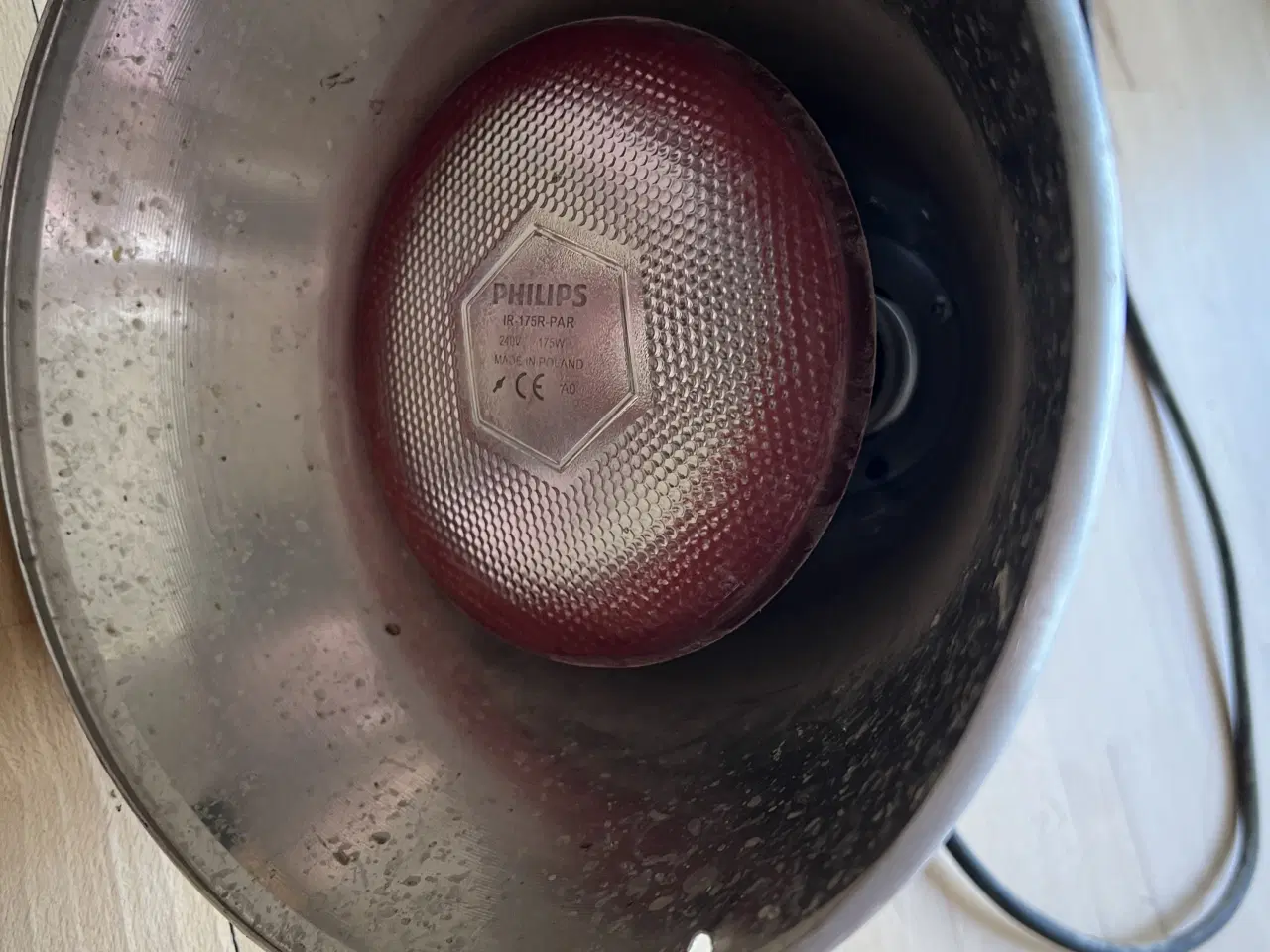 Billede 2 - Varmelampe god men brugt sælges