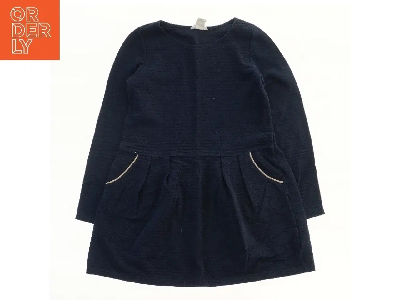 Billede 1 - Langærmet blå kjole fra H&M (str. 134)