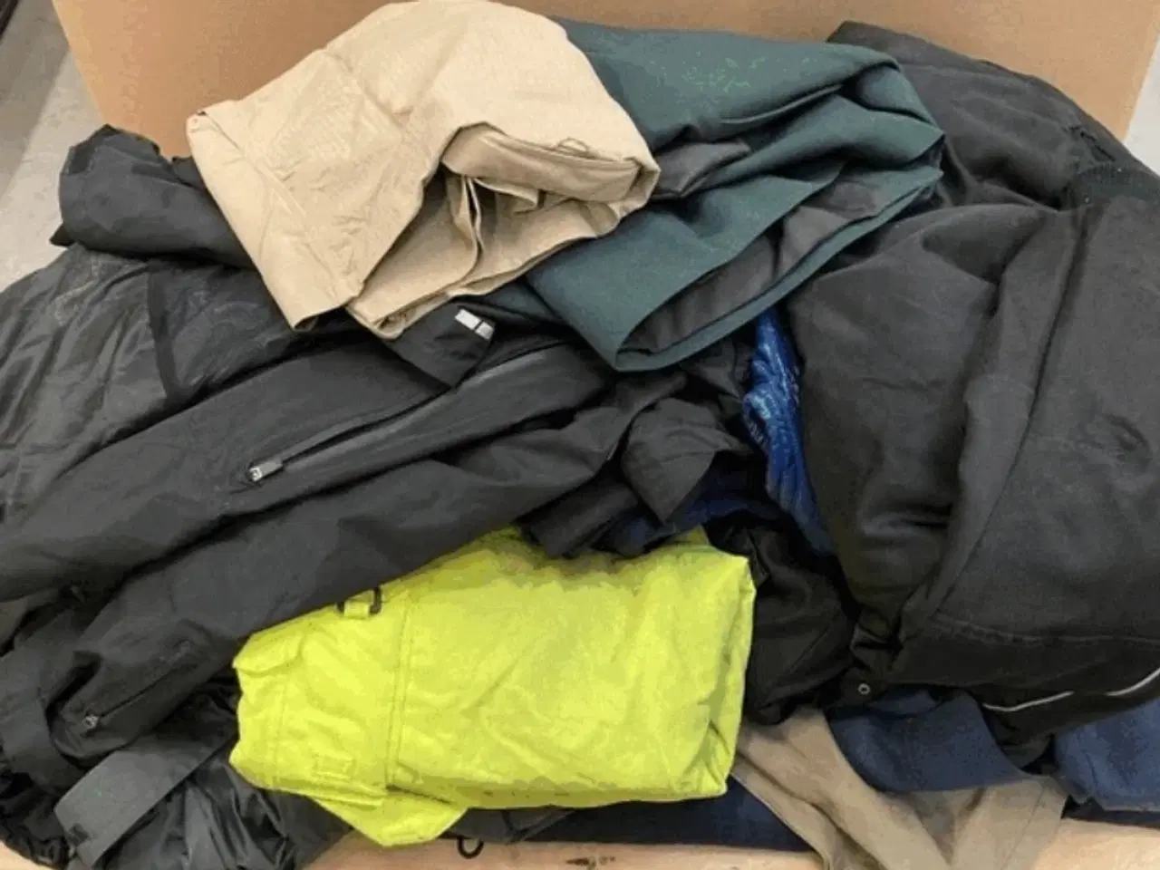 Billede 5 - Beklædning, blandet tøj.