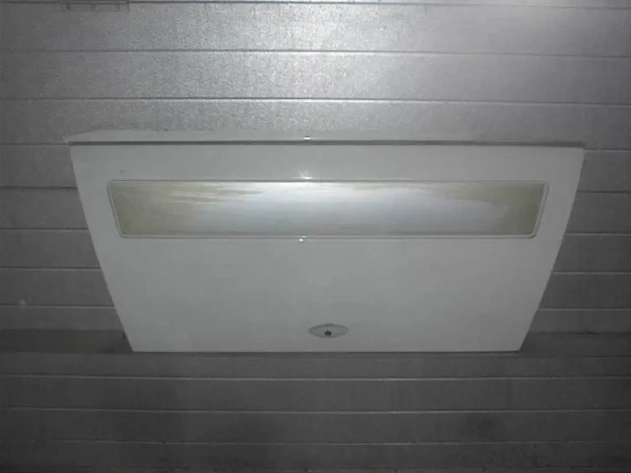 Billede 1 - Adria Gaskasse Låge