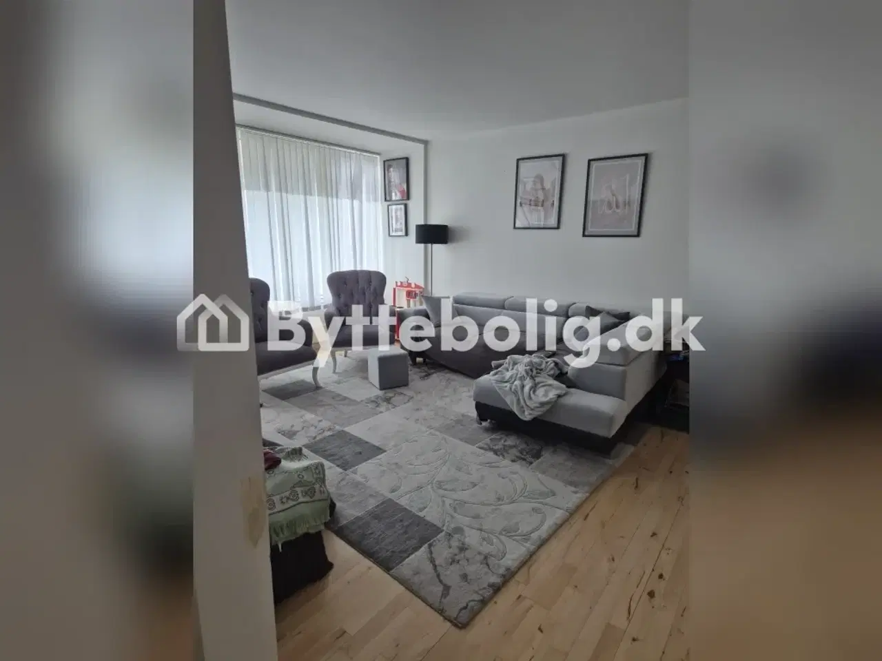 Billede 1 - Stor lejlighed i Hvidovre klar til bytte