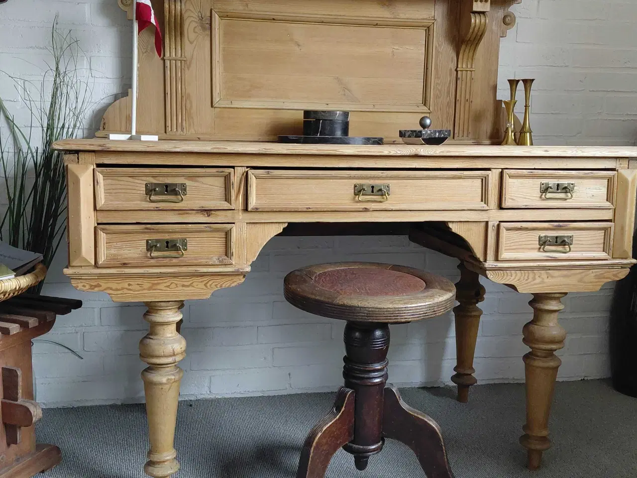 Billede 1 - Antik skrivebord H.C. Andersen 