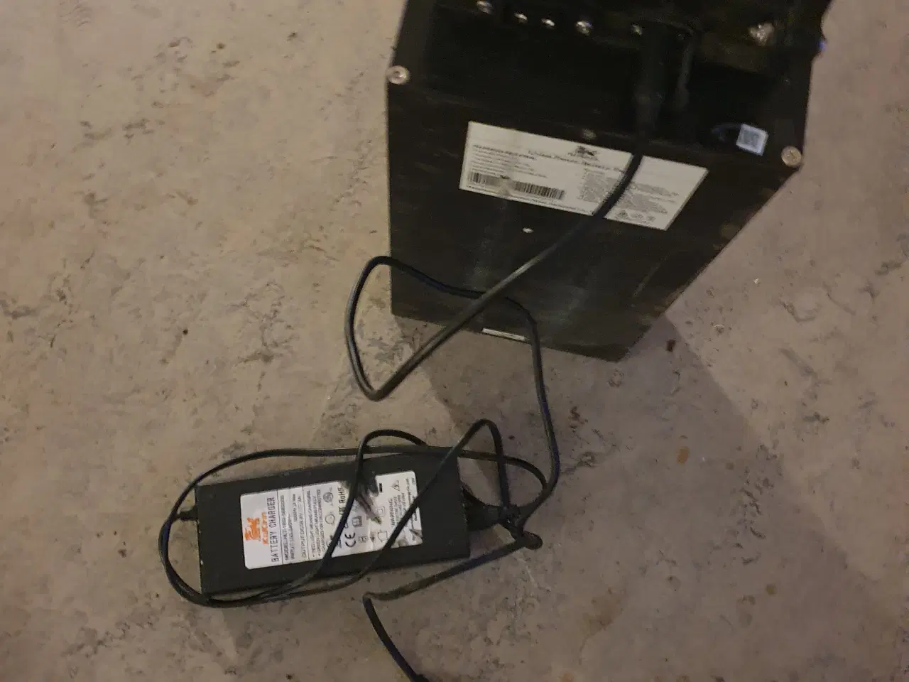 Billede 2 - Kugoo Kirin G3 Pro løbehjulsbatteri