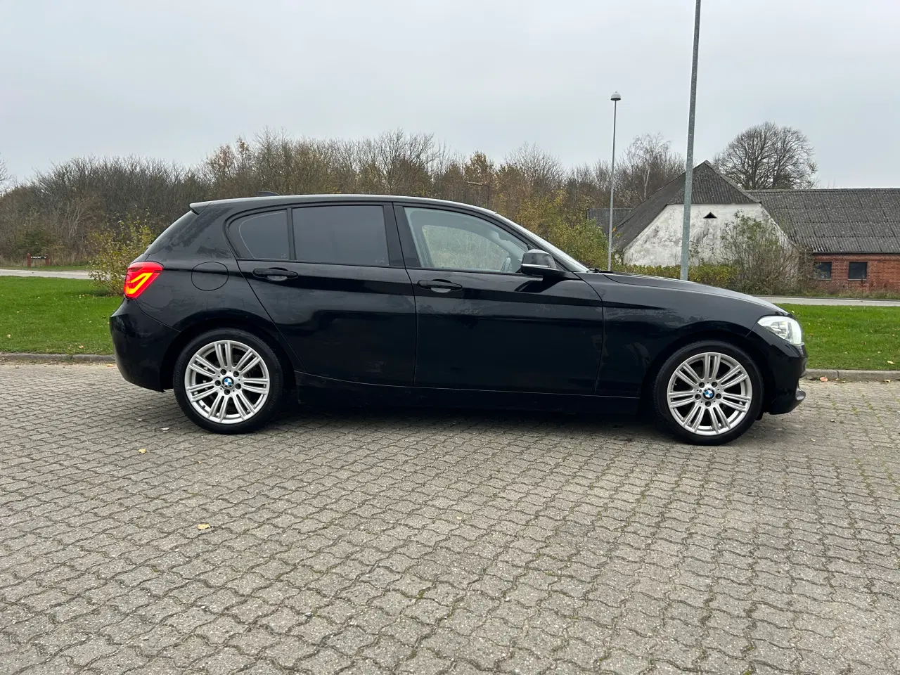 Billede 3 - BMW 118d SPORTLINE AUT. 