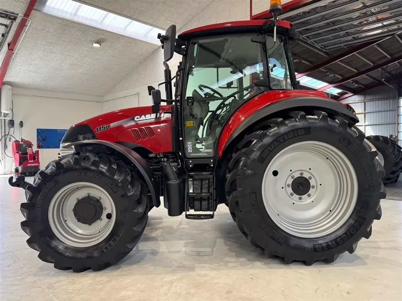 Billede 4 - Case IH FARMALL 115U KUN 425 TIMER! SOM NY!
