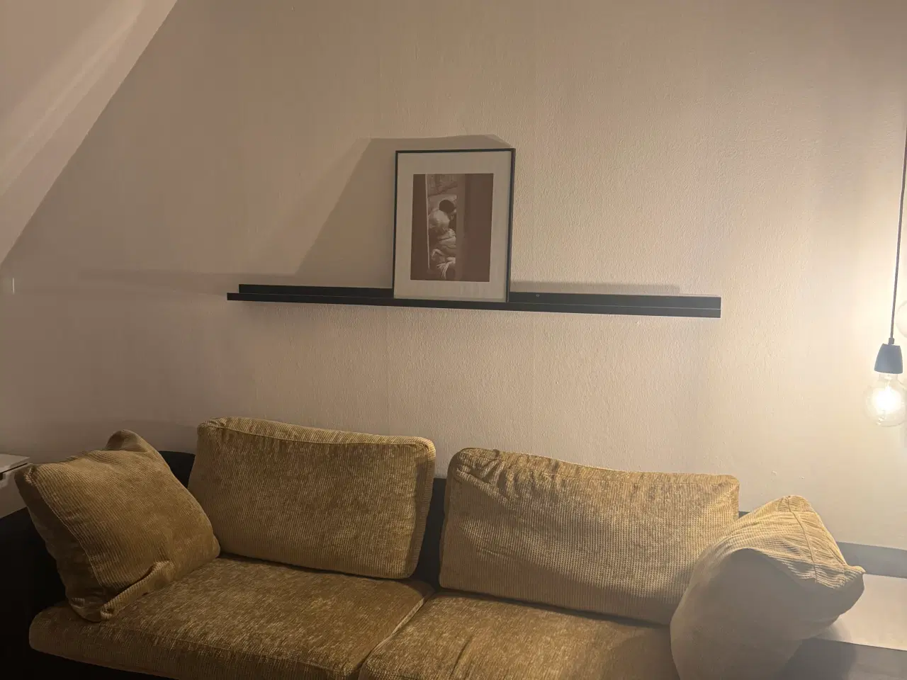 Billede 2 - GRATIS stor sofa