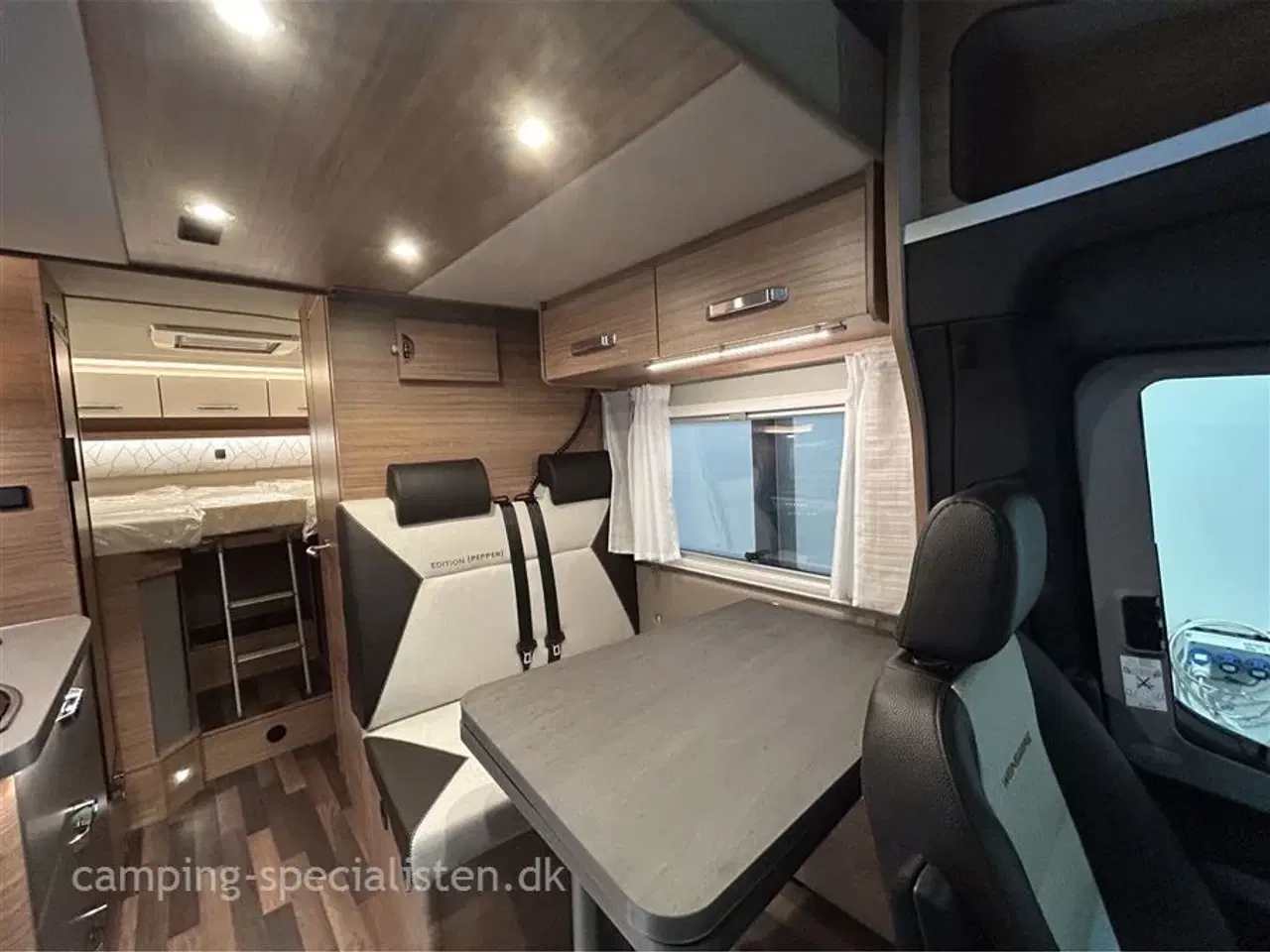 Billede 5 - 2026 - Weinsberg Pepper Edition MEG 640 Suite   Weinsberg CaraCompact 640 MEG Suite Edition Pepper MB 2026 - Kan snart ses hos Camping-Specialisten.dk