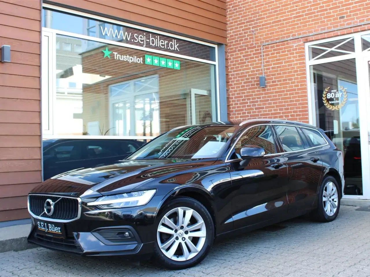 Billede 1 - Volvo V60 2,0 D3 Momentum 150HK Stc 8g Aut.