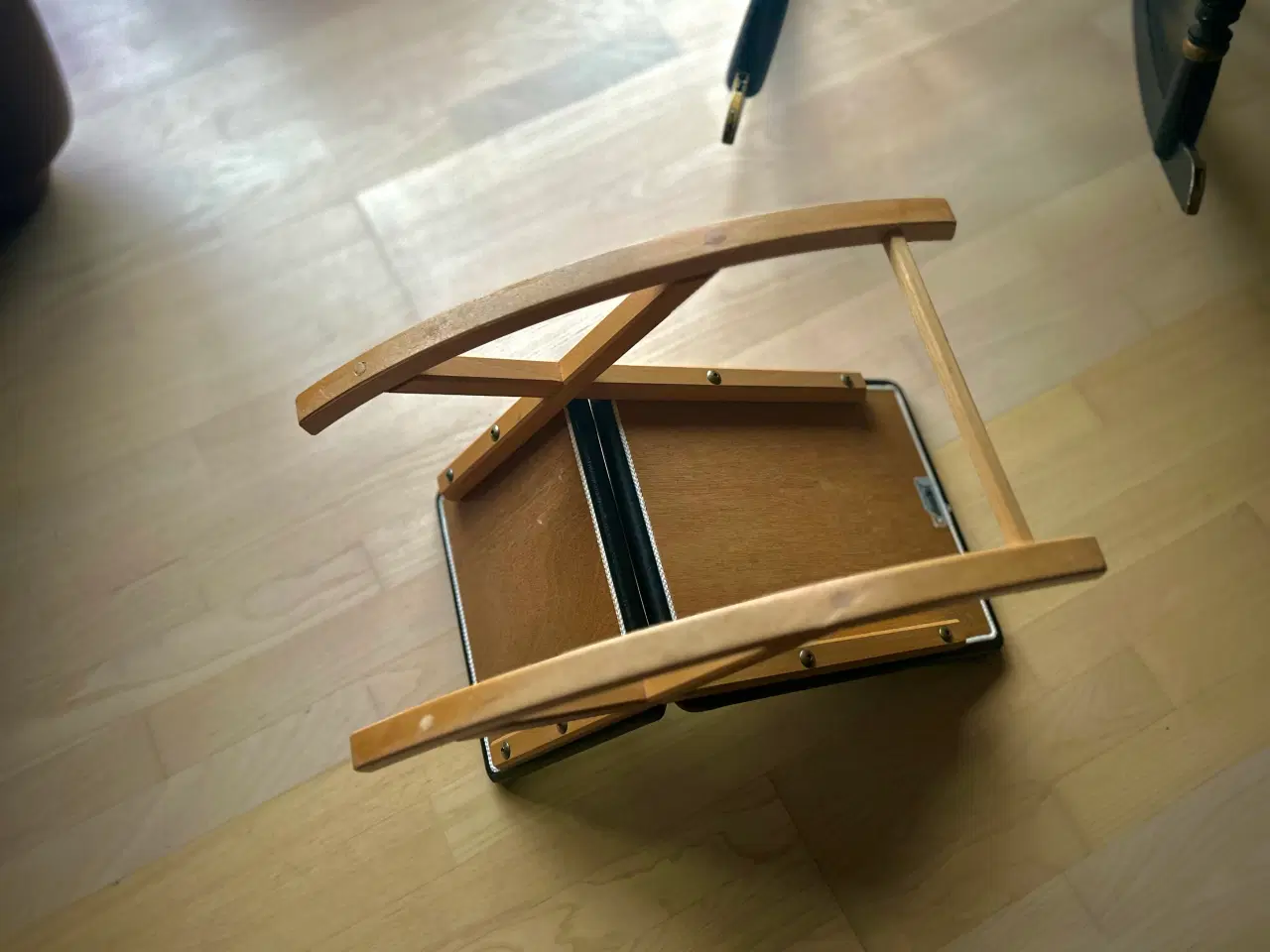 Billede 2 - Fodskammel