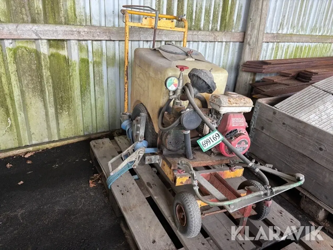 Billede 3 - Benzindrevet Marksprøjte 100 Liter 1 styk