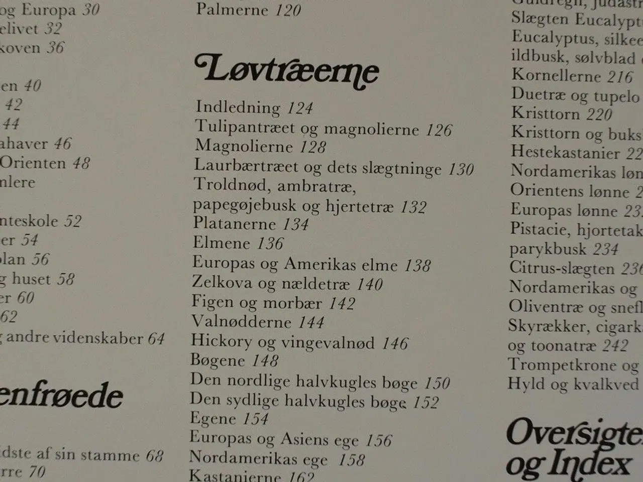 Billede 3 - træernes bog. internationalt træ-atlas, Af hugh jo