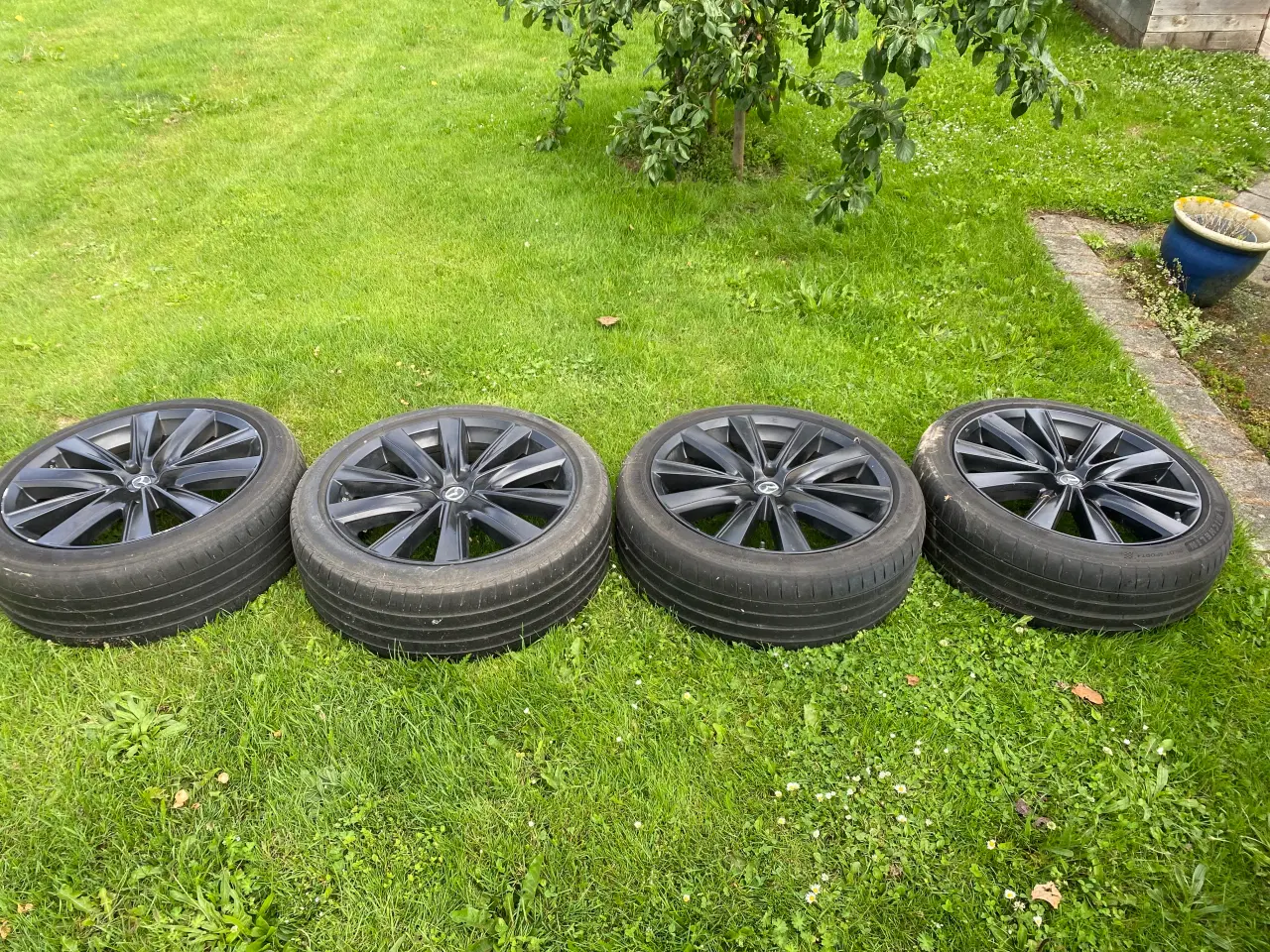 Billede 1 - Mazda 6 alufælge der skal nye dæk på