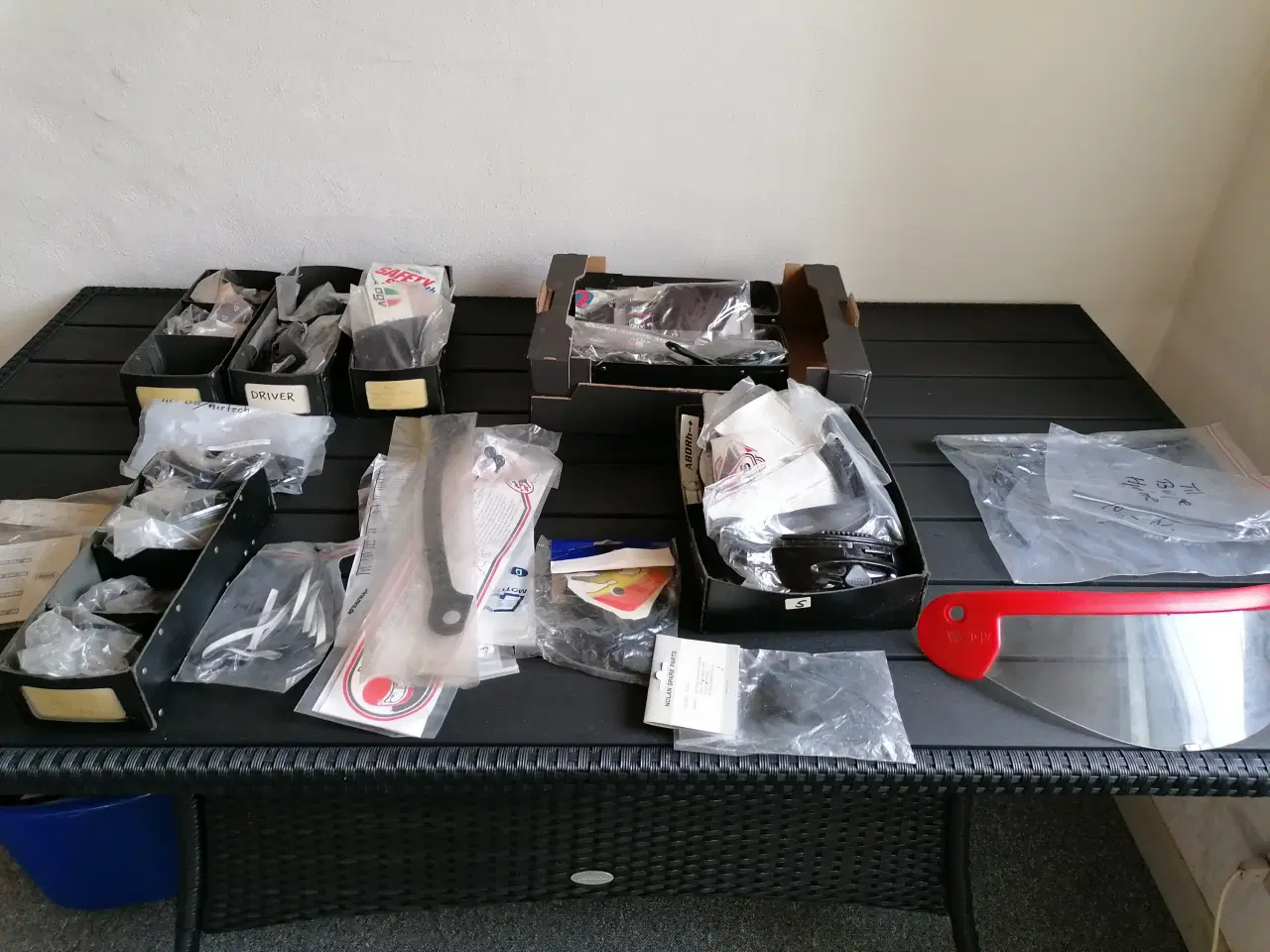 Billede 6 - Har en del vicir til ældre hjelme.