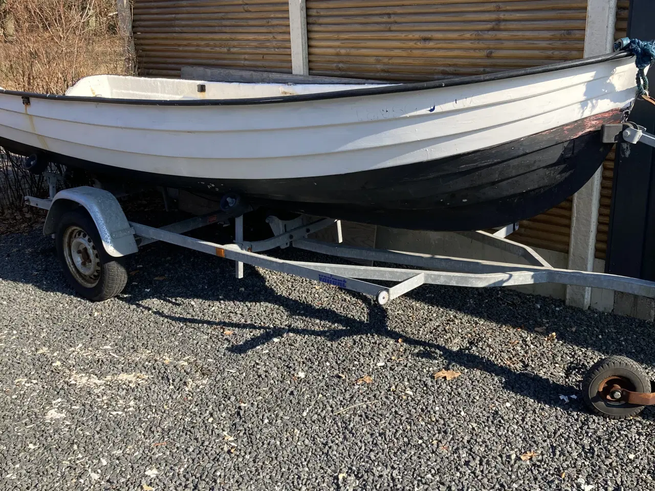 Billede 1 - Båd L.4,20m B. 1,55m