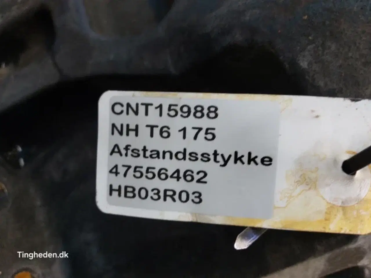 Billede 15 - New Holland T6 Afstandsstykke 47556462