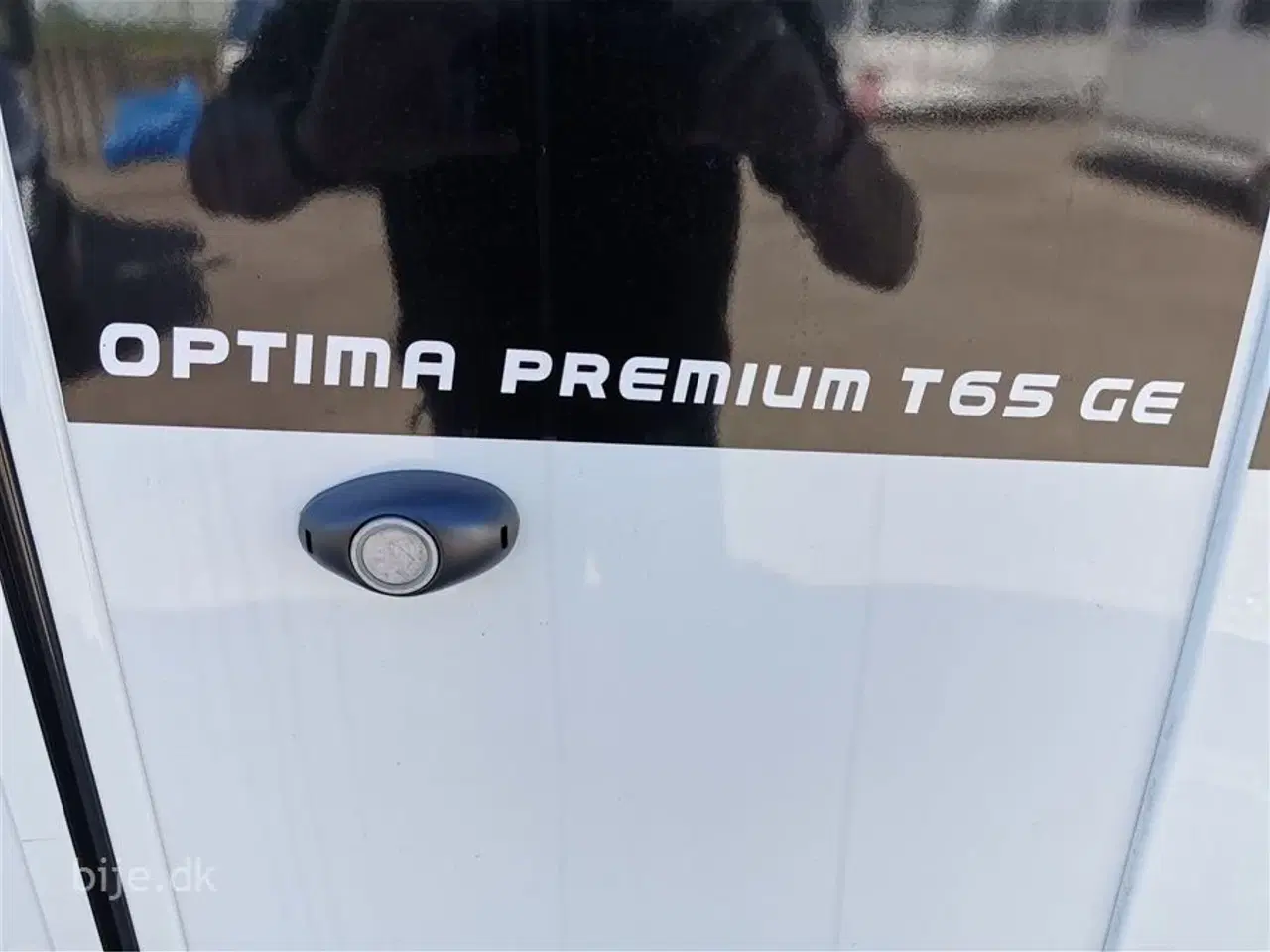 Billede 15 - 2019 - Hobby Optima Premium T65 GE   Hobby Optima Premium T65 GE er en populær autocampermodel fra den tyske producent Hobby. Denne model er kendt for sin høje kvalitet, komfort og praktiske layout.