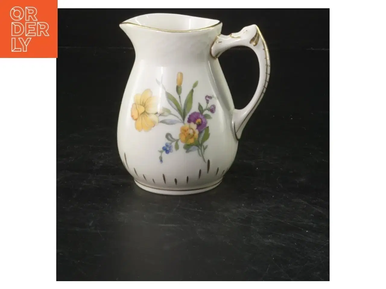 Billede 1 - B&G saksisk blomst flødekande (str. 10x9 cm)