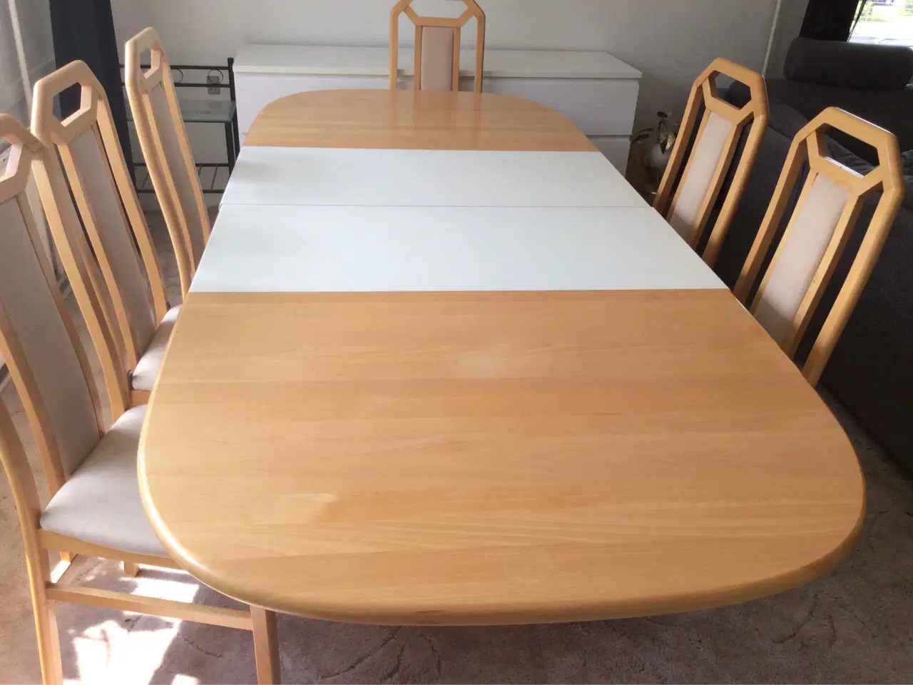 Billede 12 - Flot spisebord uden stole