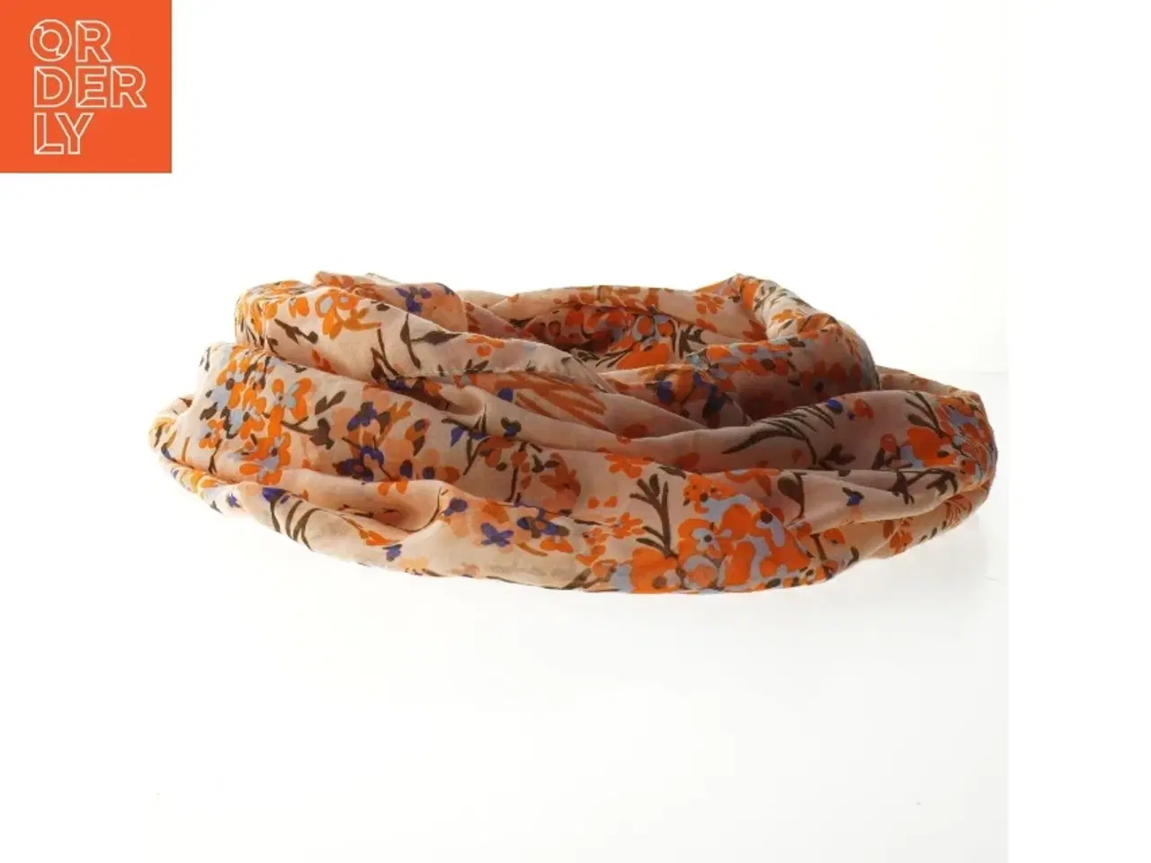 Billede 3 - Blomstret tørklæde fra Pieces (str. 95x70 cm)