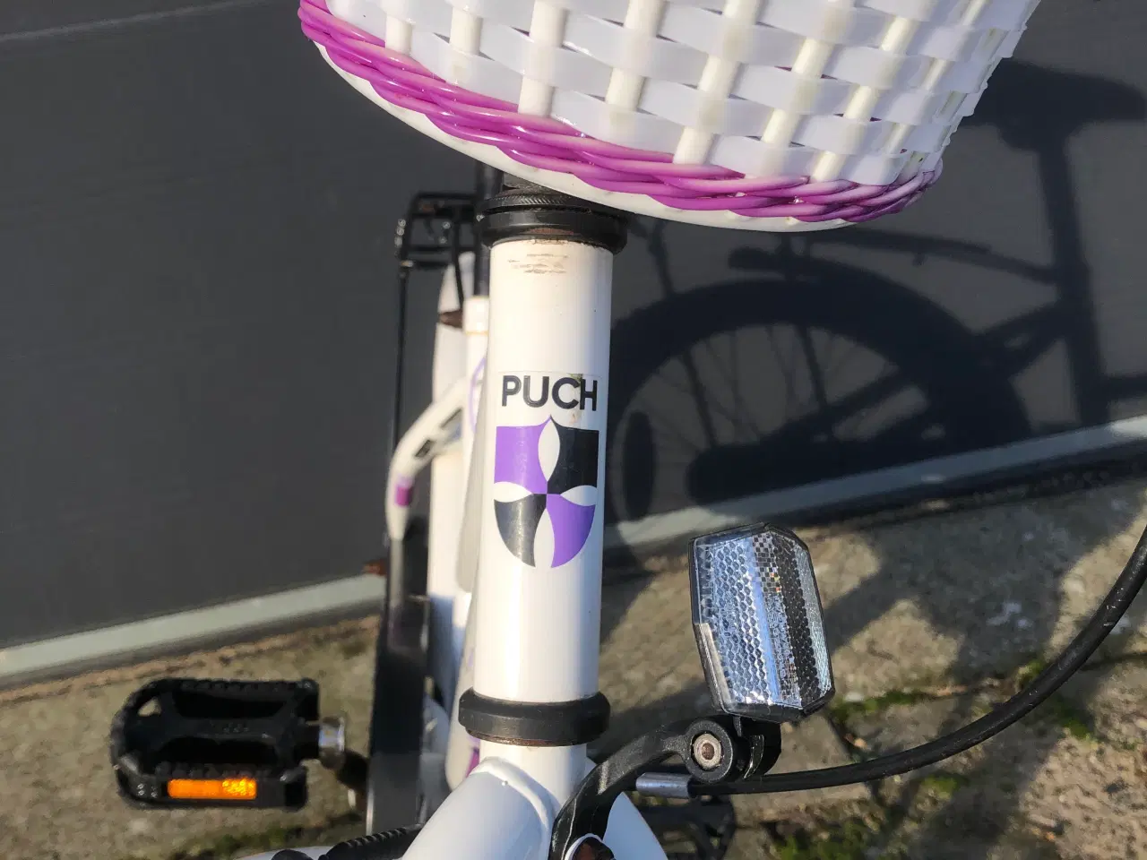 Billede 2 - Pigecykel Puch til et barn på 8-10 år, 20” hjul