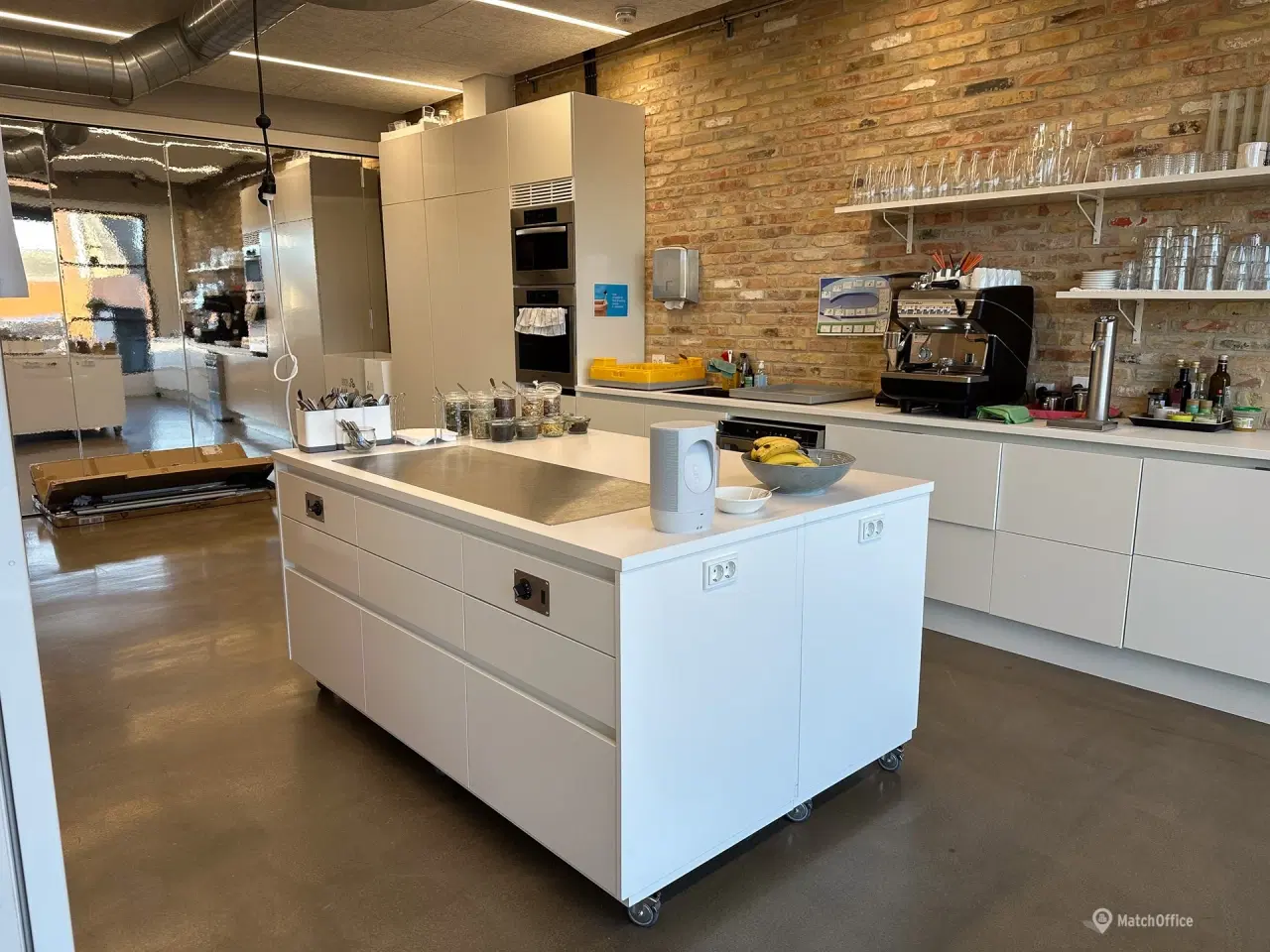 Billede 11 - Centralt placeret kontor ved "Åen' i Aarhus C