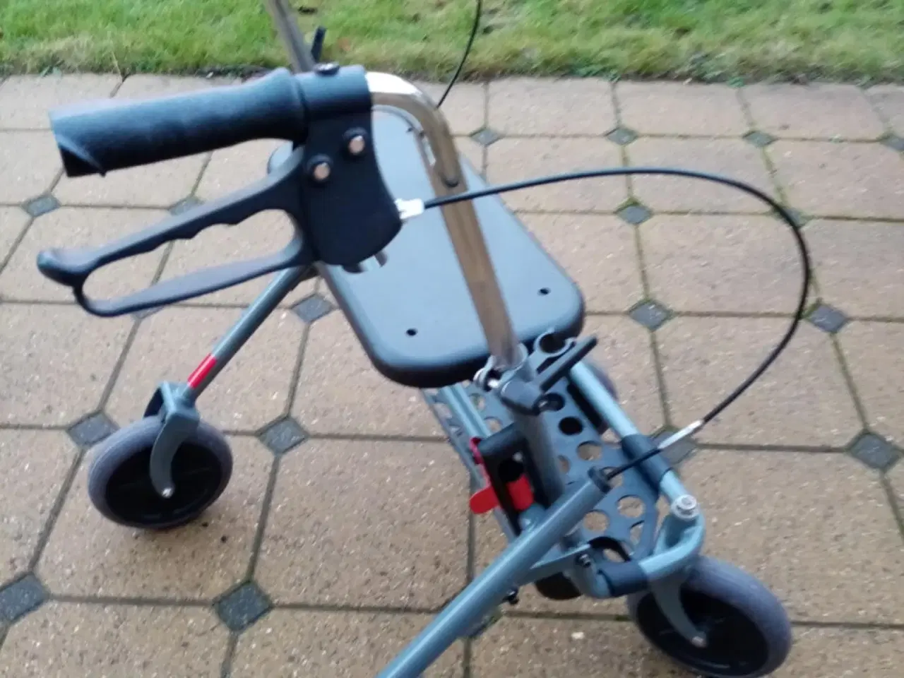 Billede 1 - ROLLATOR TOMTAR