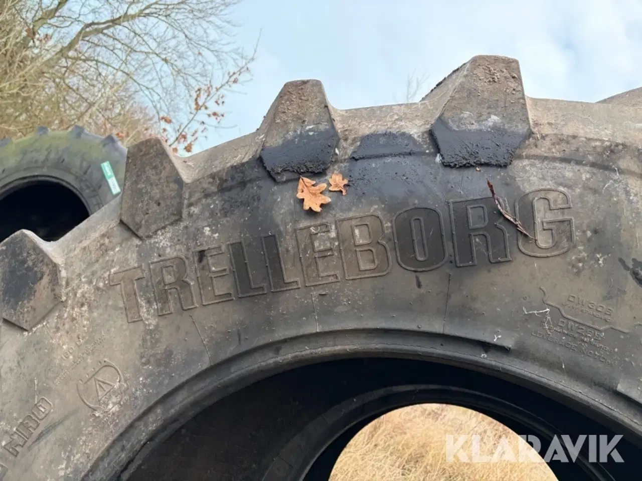 Billede 2 - Landbrugsdæk Trelleborg 900/60R42 2 styk