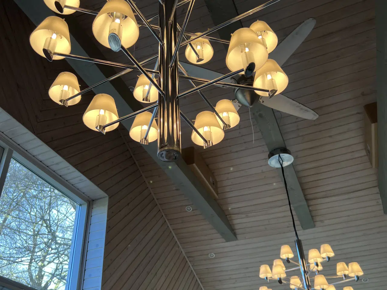 Billede 1 - 2 stk herstal lysekrone 20 lyskilder 