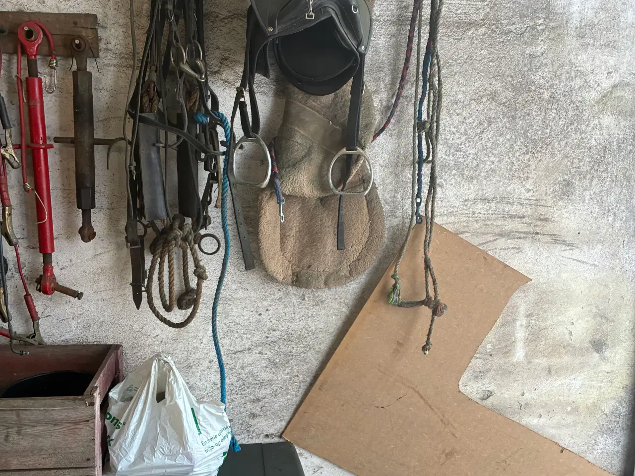 Billede 1 - Diverse seletøj til pony bortgives