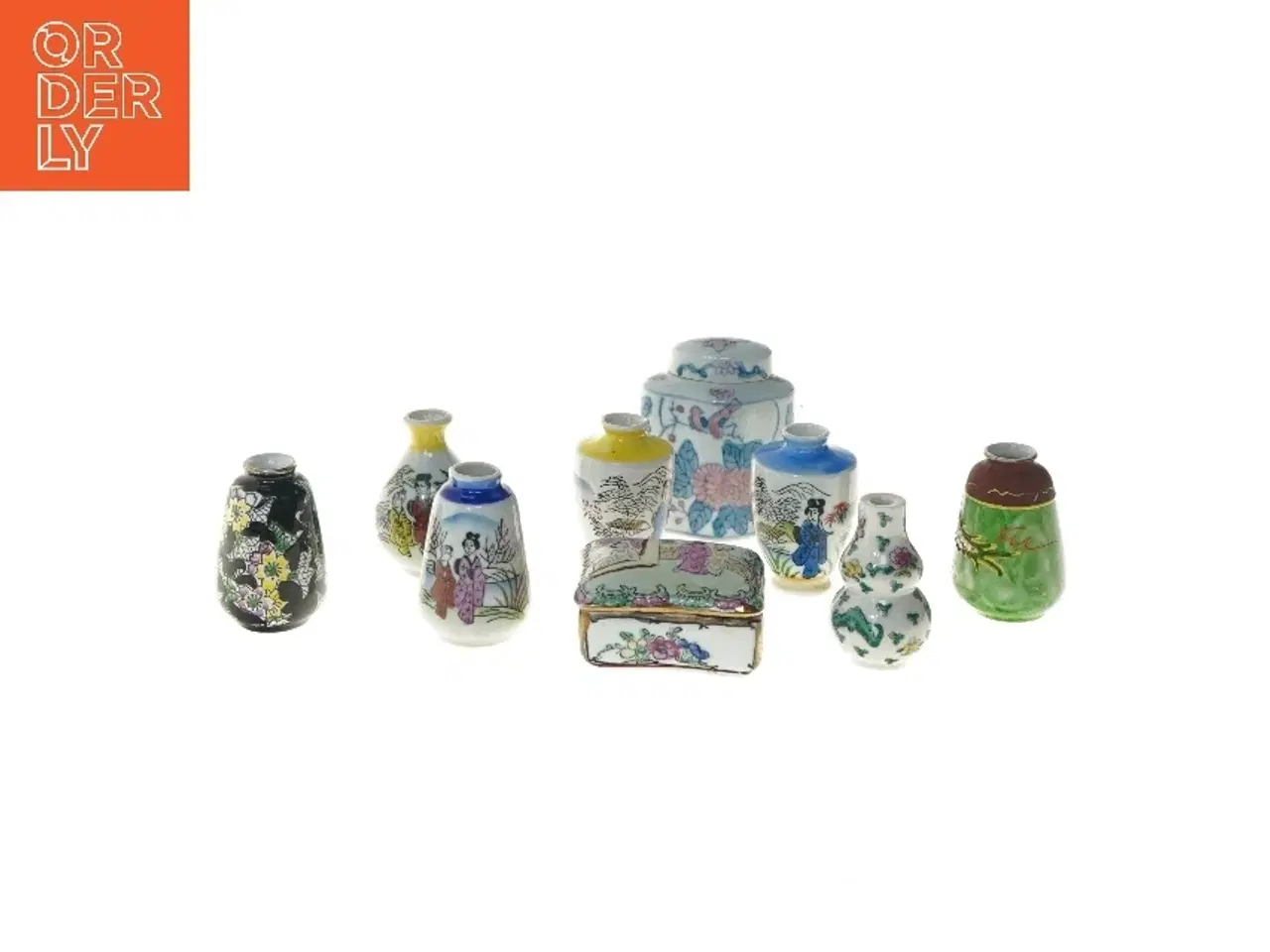 Billede 1 - Små dekorative porcelænsvaser (str. 6,5 cm)