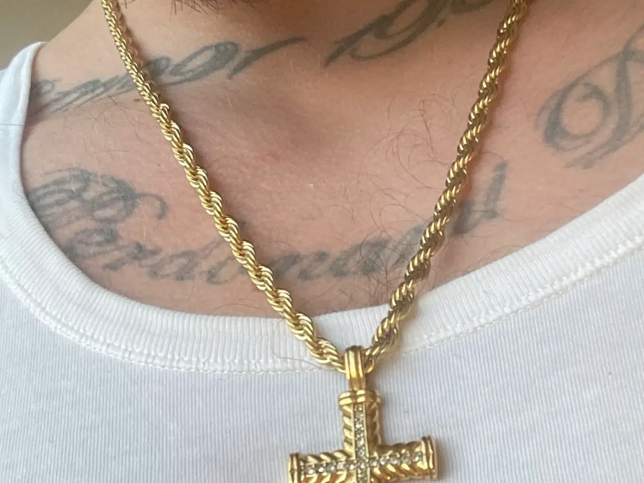 Billede 2 - 5mm 14kt goldfilled rope chain med unikt kors