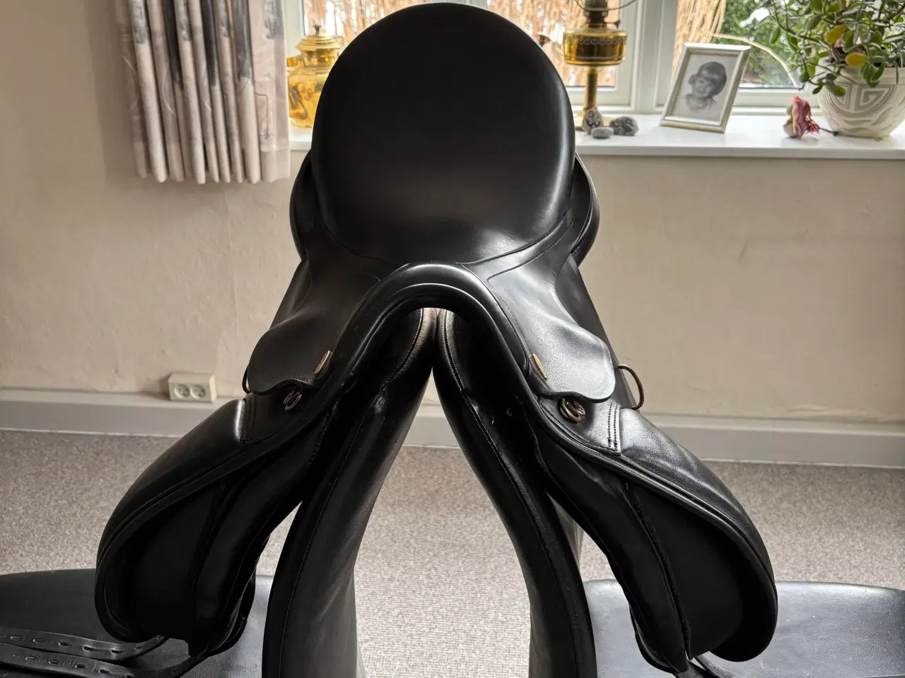 Billede 2 - Kentaur Ithaka 17” dressursadel sælges