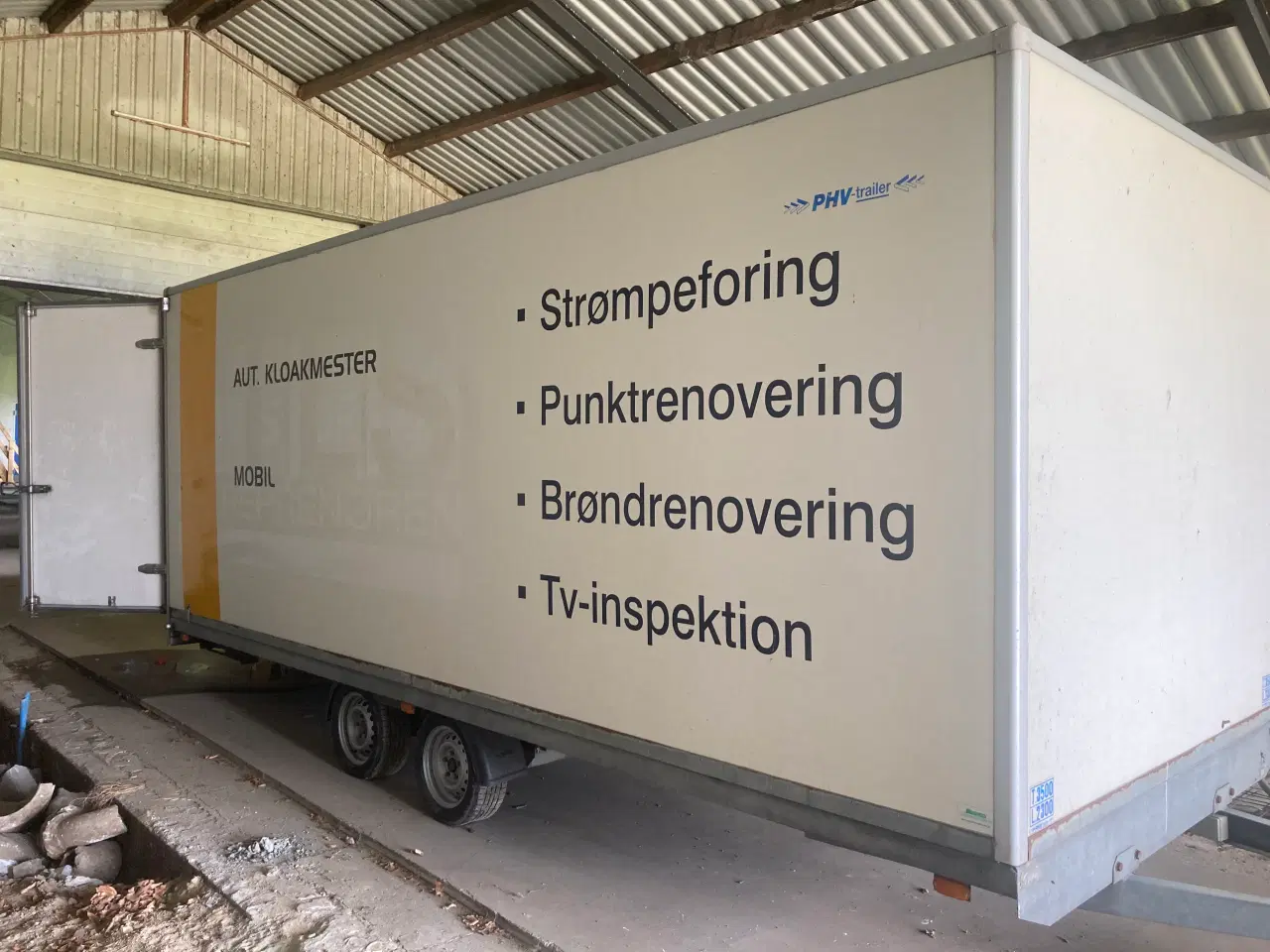 Billede 1 - Stor lukket trailer
