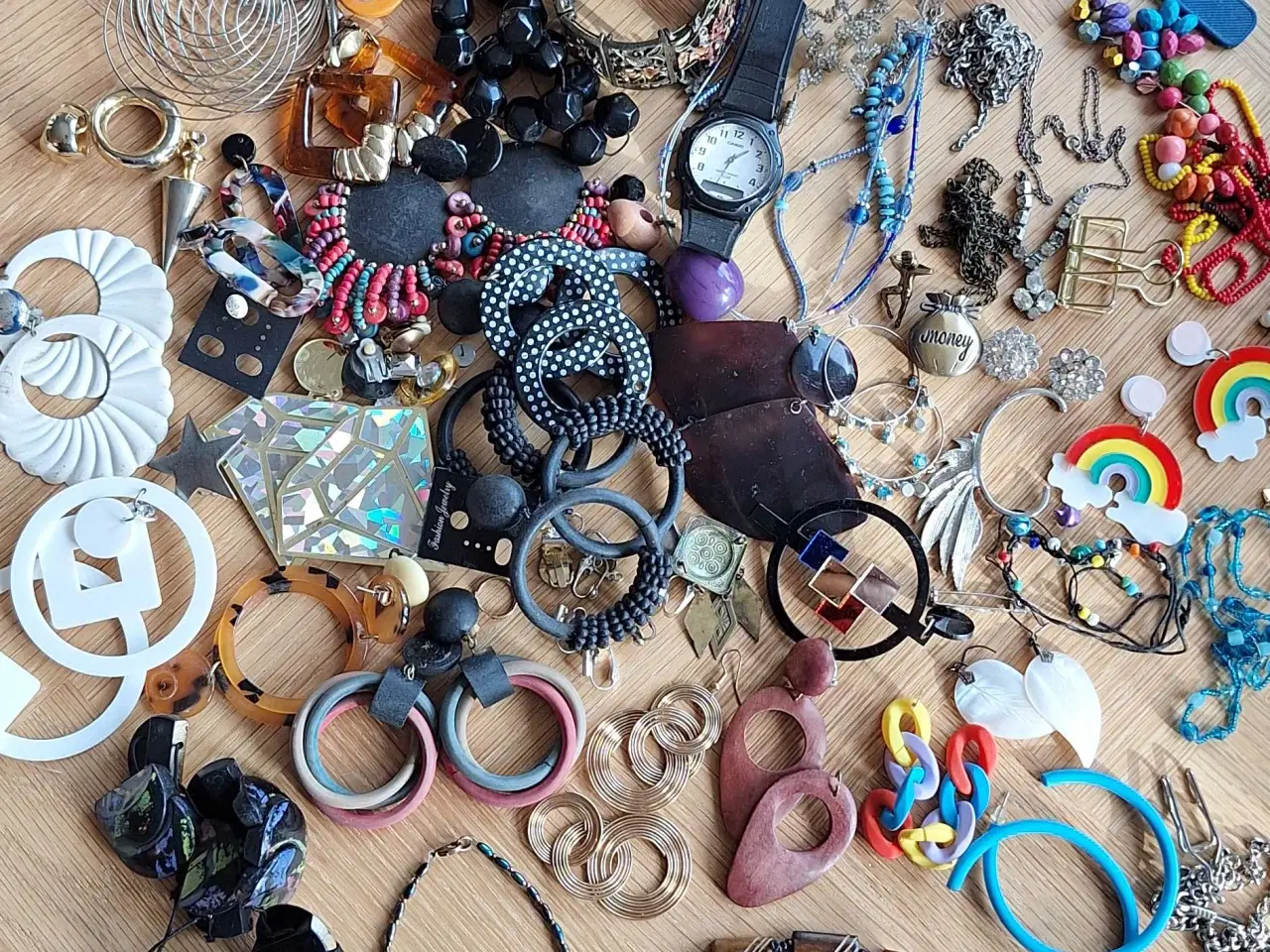 Billede 1 - Defekte smykker 