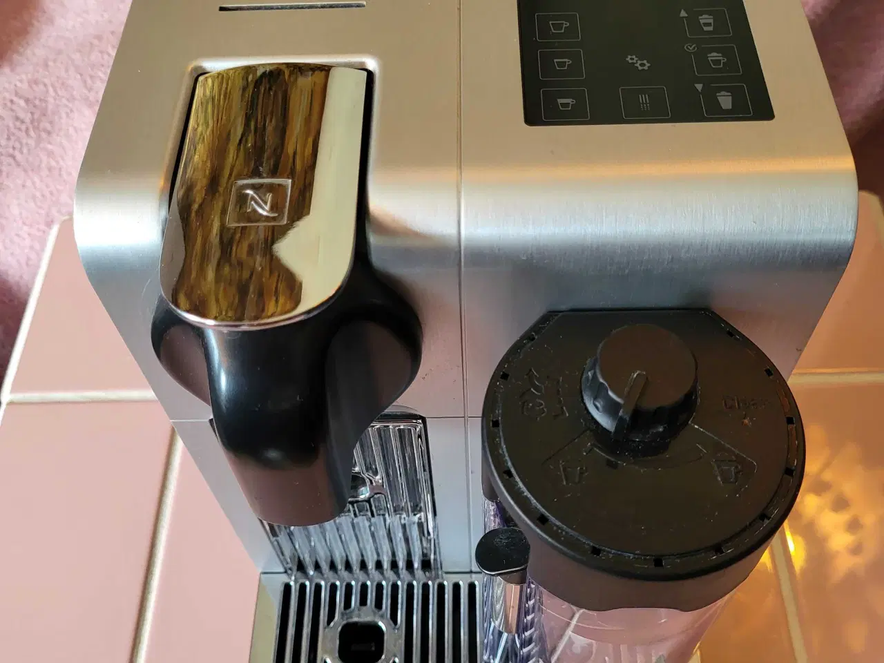 Billede 2 - De'Longhi Nespresso kapsel espressomaskine med mæl