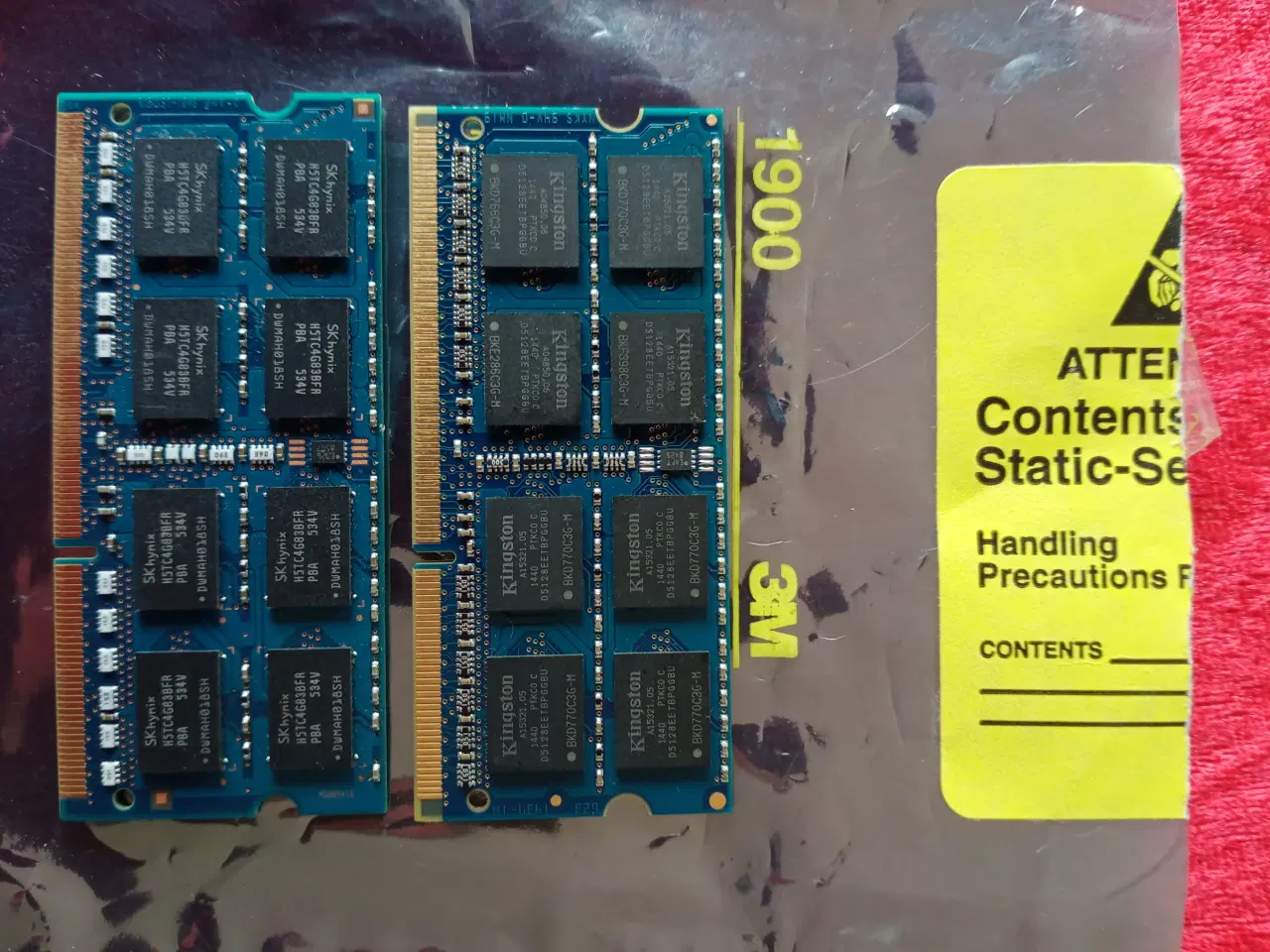 Billede 2 - 2 stk Ram: 8GB DDR3 1600mhz/12800s sodimm