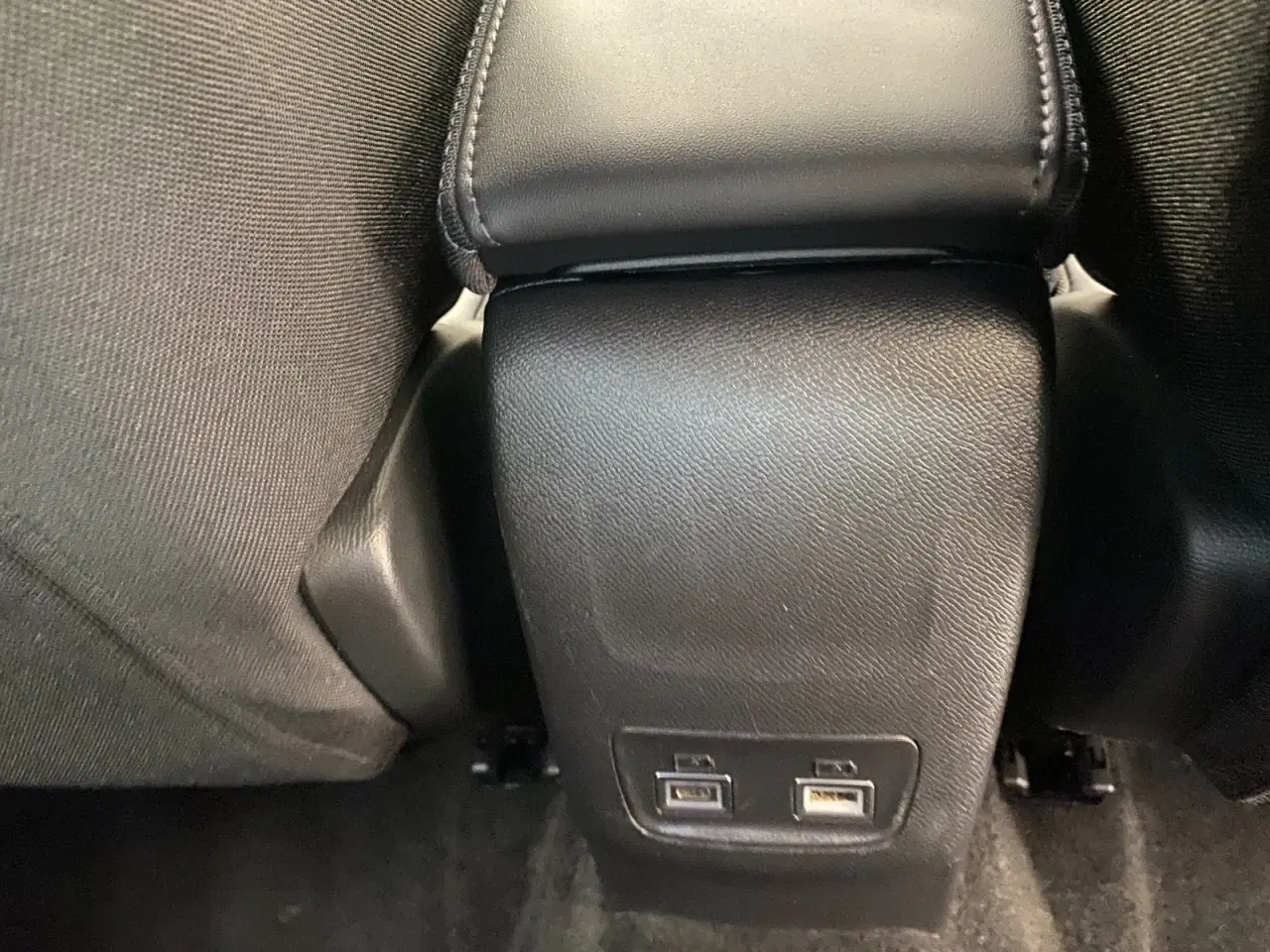 Billede 14 - Peugeot e-2008 54 Allure