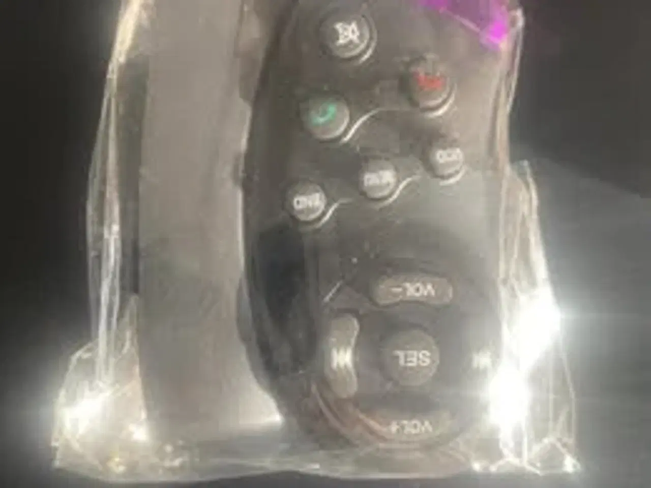 Billede 2 - Hej! Sælger min helt nye 1-DIN 7" flip-up CarPlay/