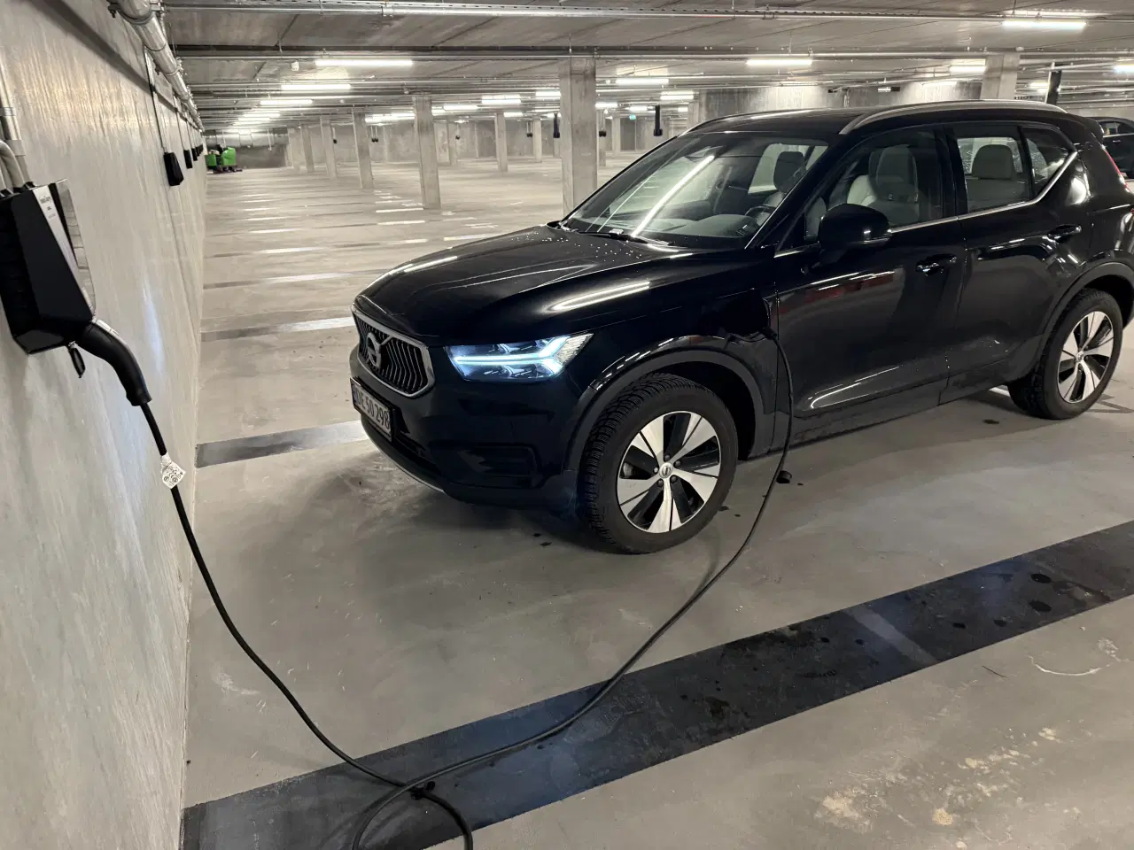 Billede 3 - Volvo XC40 T4 Inscription ReCharge ALT i Udstyr 