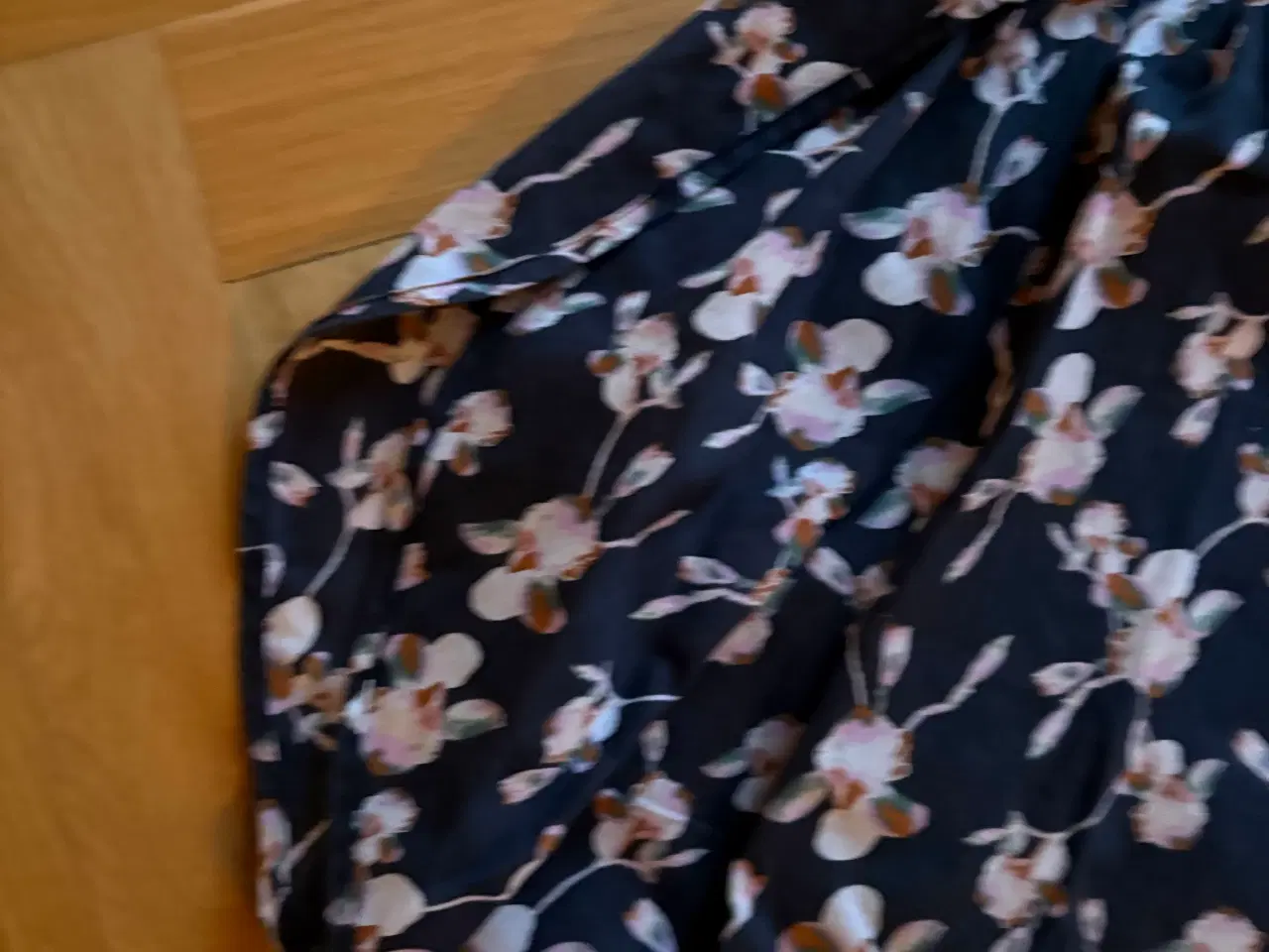 Billede 2 - Heartmade Tulin bluse