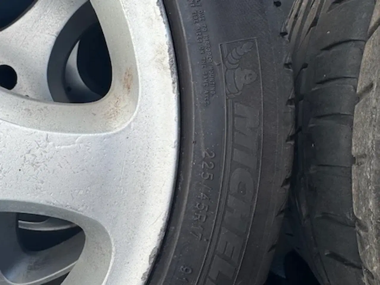 Billede 1 - Mercedes fælge og dæk 