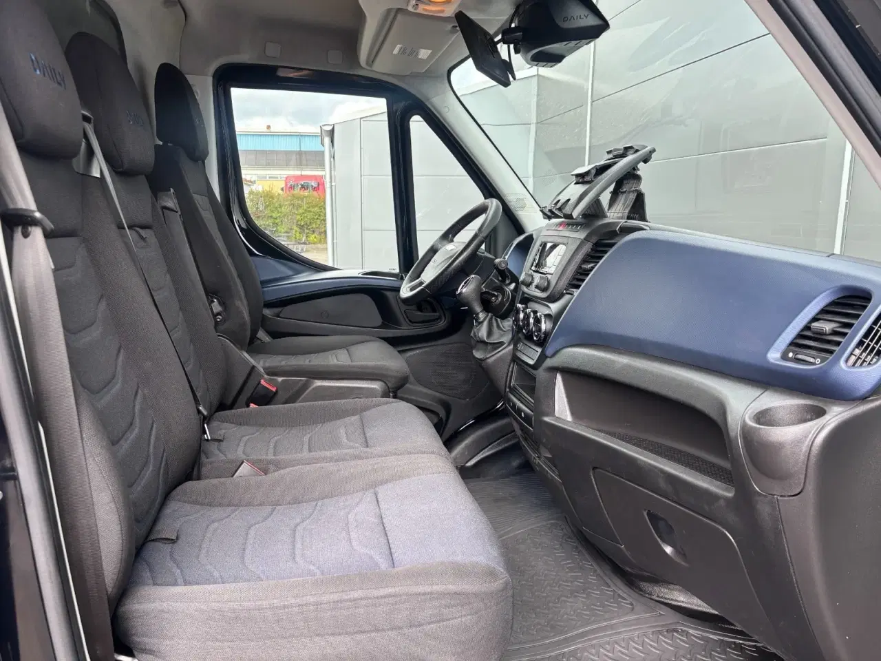 Billede 21 - Iveco Daily 3,0 35C18 12m³ Van AG8