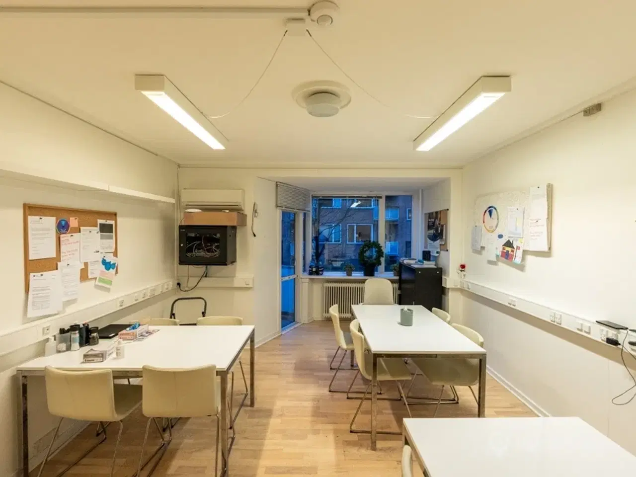 Billede 5 - UDLEJES: Butik med markant hjørneplacering på travle Smallegade