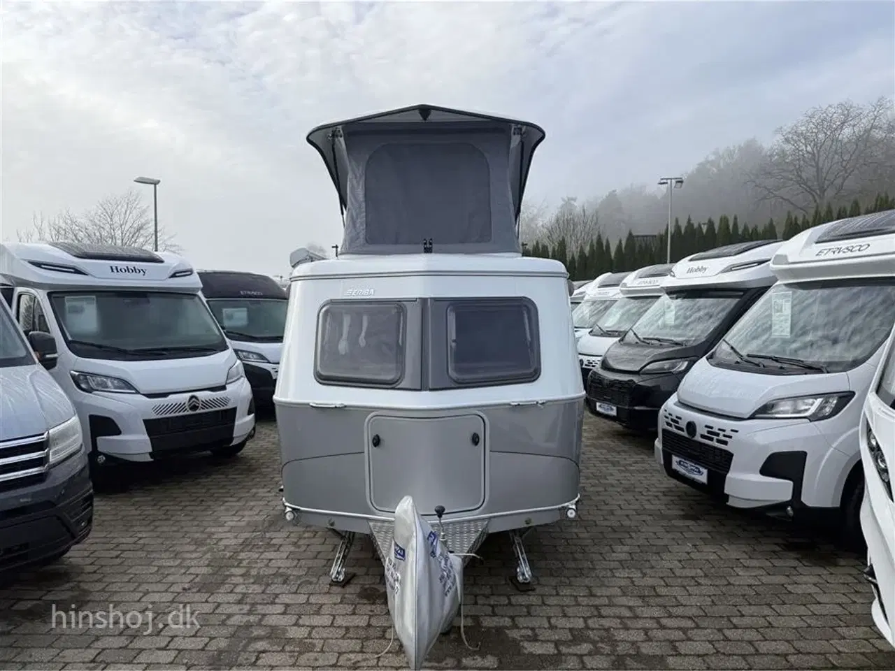 Billede 18 - 2026 - Eriba Touring 620 Legend kult vogn fra Eriba med sovetag fra Hinshøj Caravan