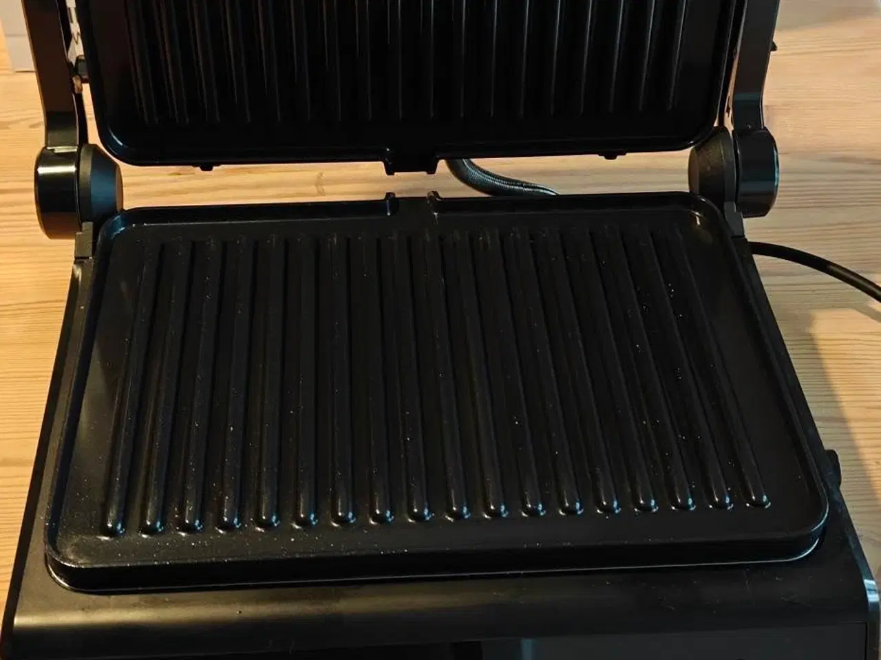 Billede 3 - Panini-/bord grill (Kun afprøvet 2 gange!)