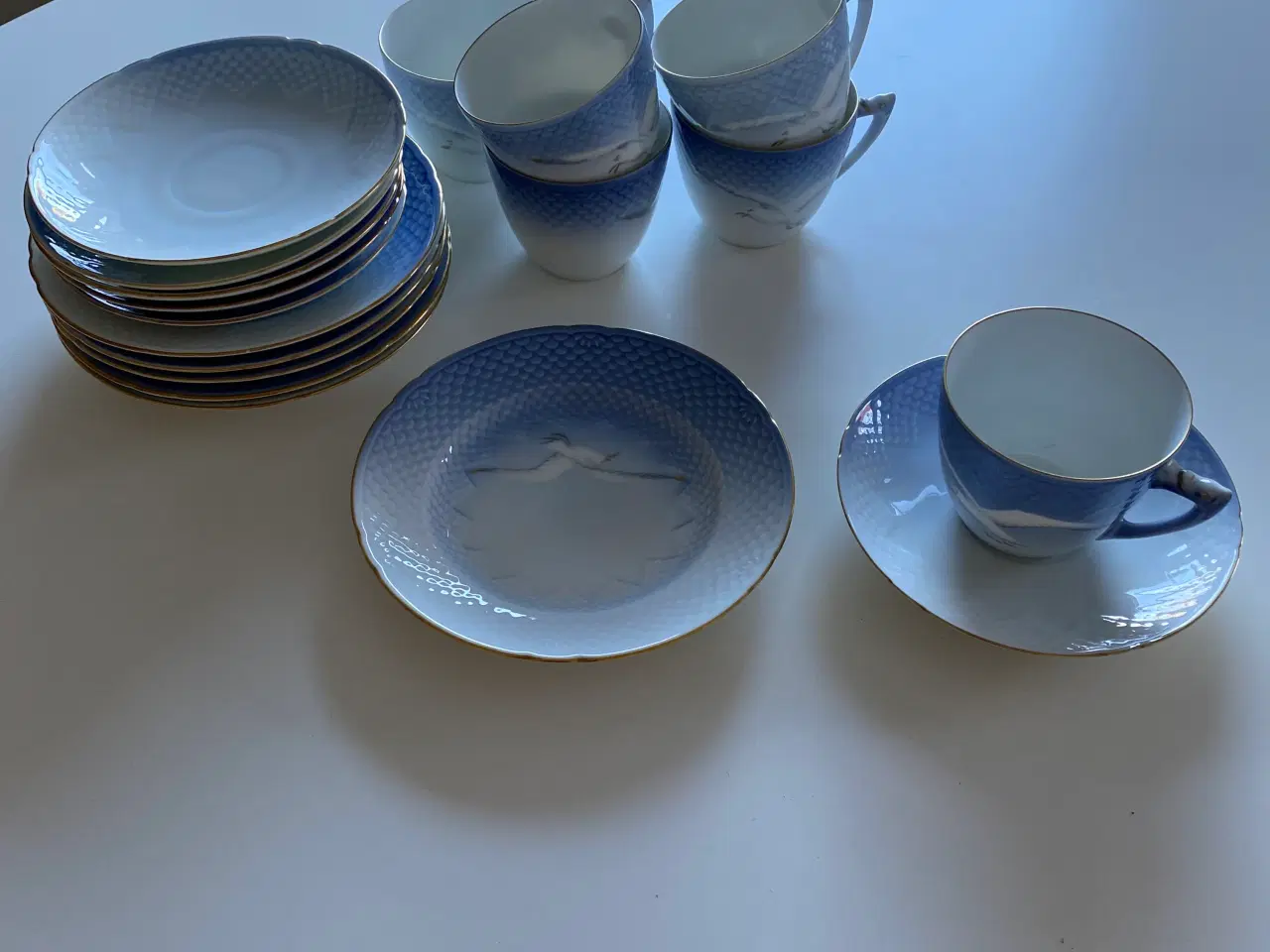 Billede 2 - Kop og tallerken mågestel